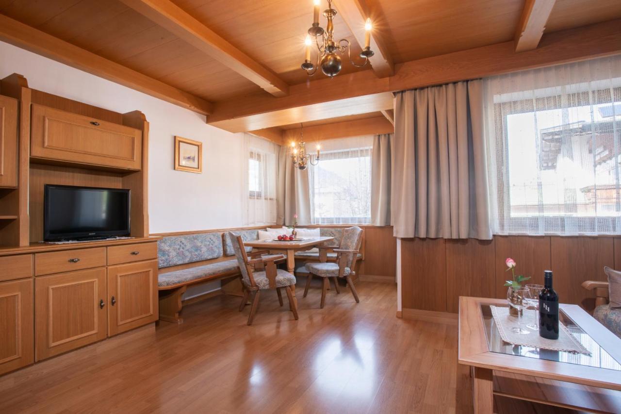 Gaestehaus Appartement Hoellwarth Stumm Luaran gambar
