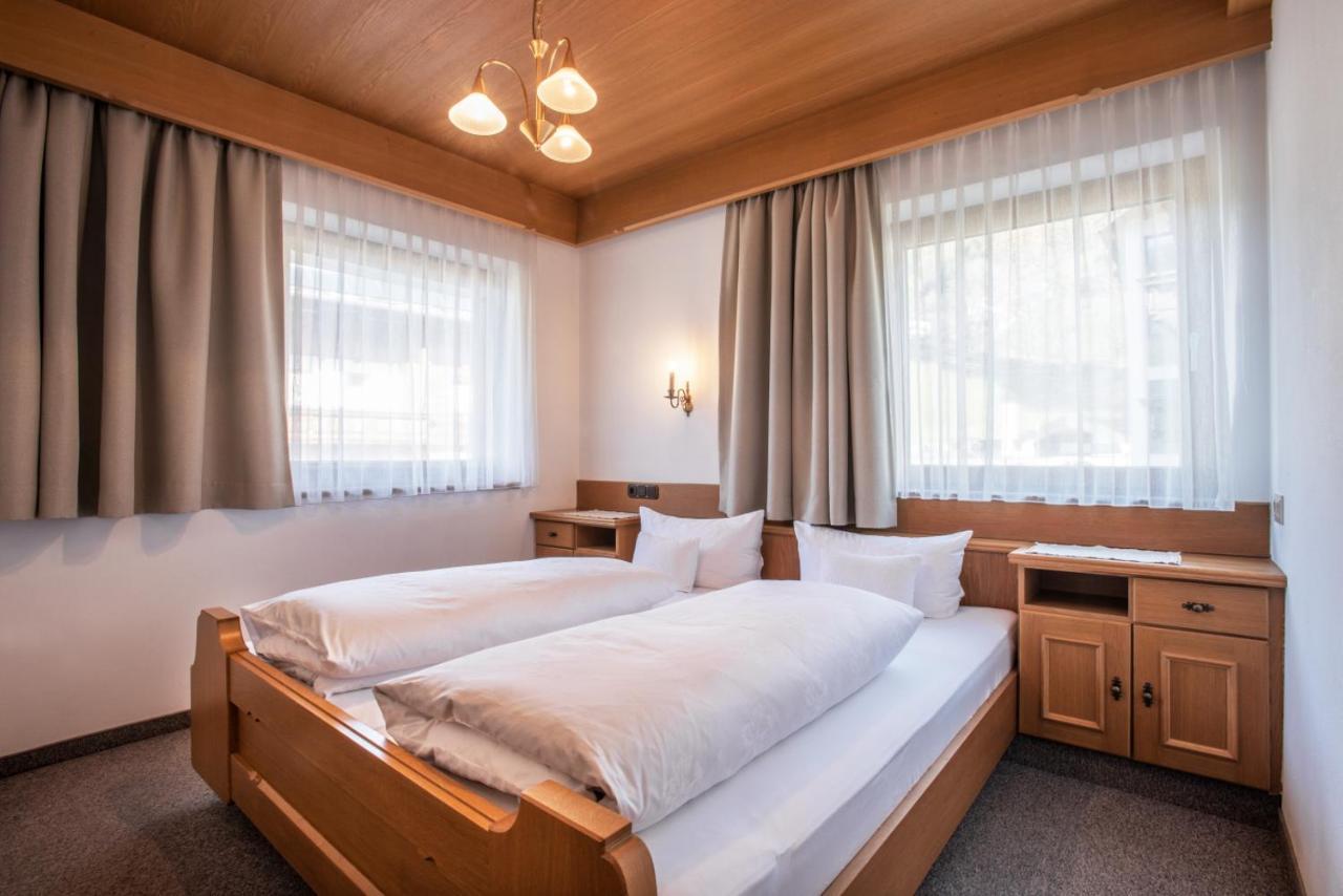 Gaestehaus Appartement Hoellwarth Stumm Luaran gambar