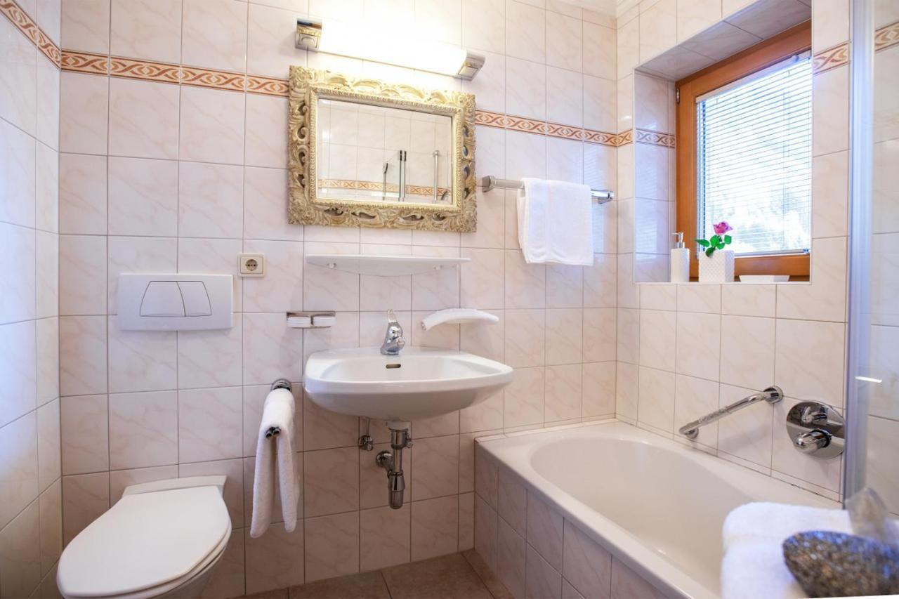 Gaestehaus Appartement Hoellwarth Stumm Luaran gambar