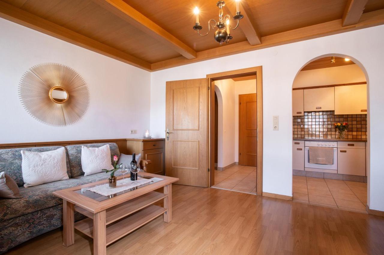 Gaestehaus Appartement Hoellwarth Stumm Luaran gambar