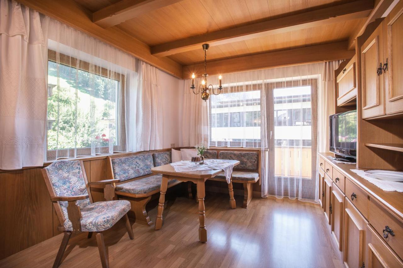 Gaestehaus Appartement Hoellwarth Stumm Luaran gambar